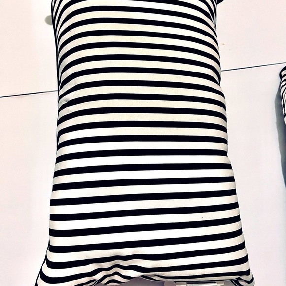 Set of 2 Hey There Pumpkin Halloween pillows - Picture 3 of 4